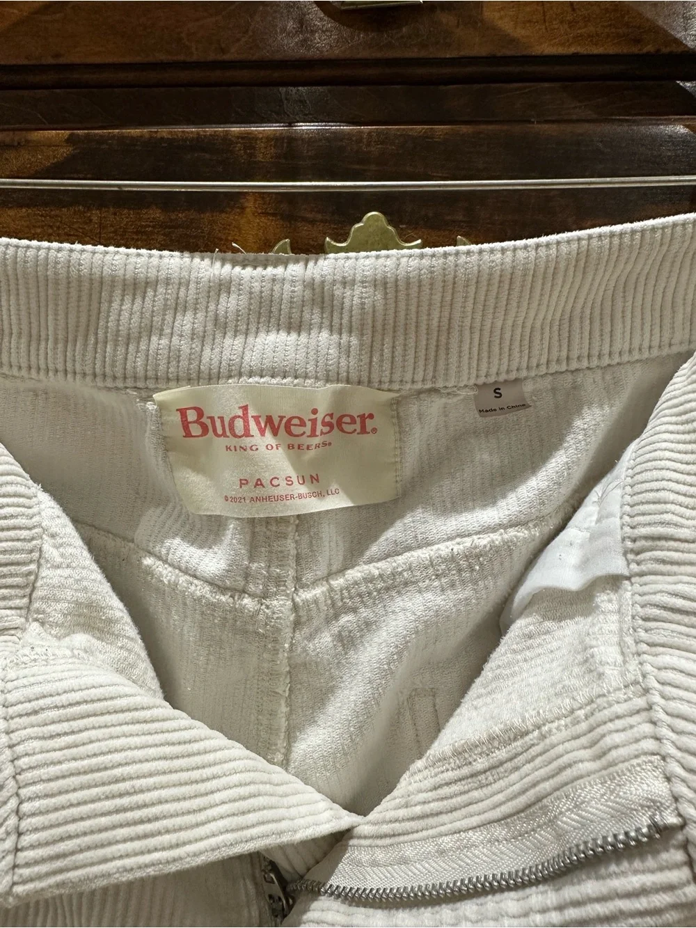 PacSun budweiser cream
